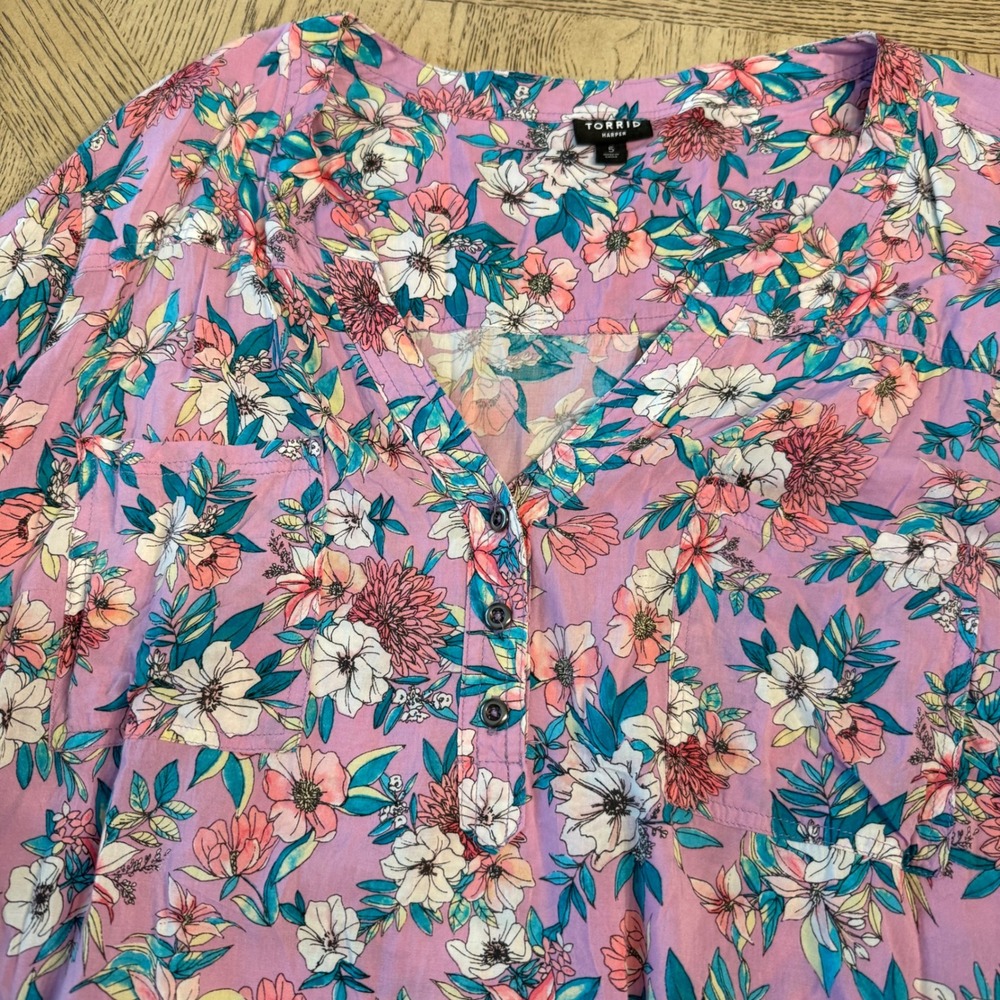 Torrid Harper Purple Floral Georgette Pullover Blouse Top Size 5 5X - Picture 4 of 7